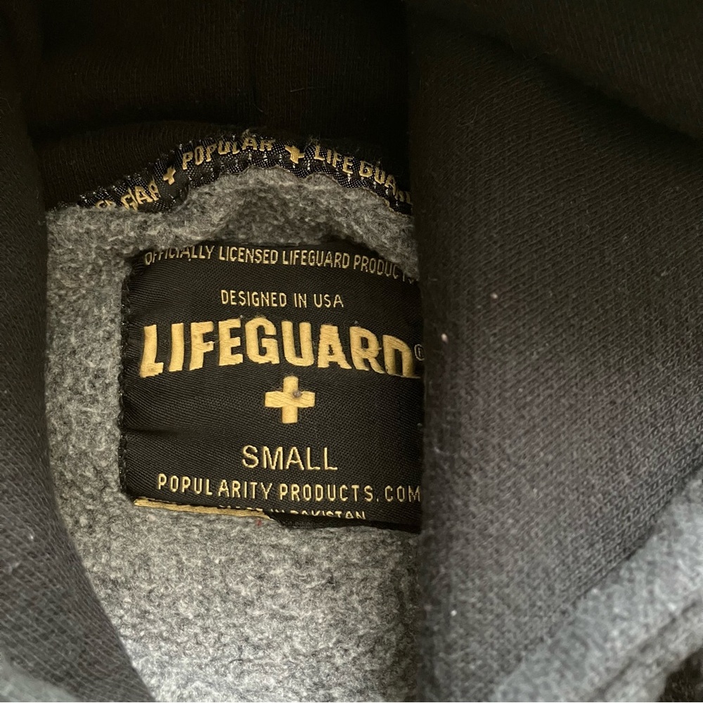 Boys Size Small Black and Gold Kalahari Lifeguard Hoodie - Picture 5 of 6